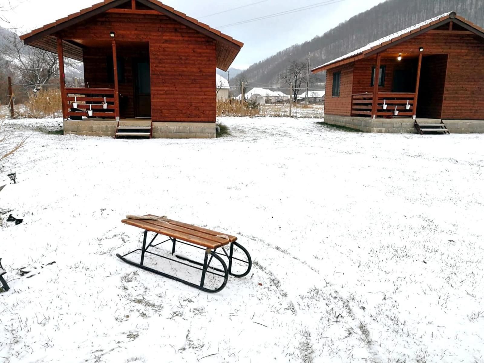 Casute Zavoi Bulz Villa Exterior photo