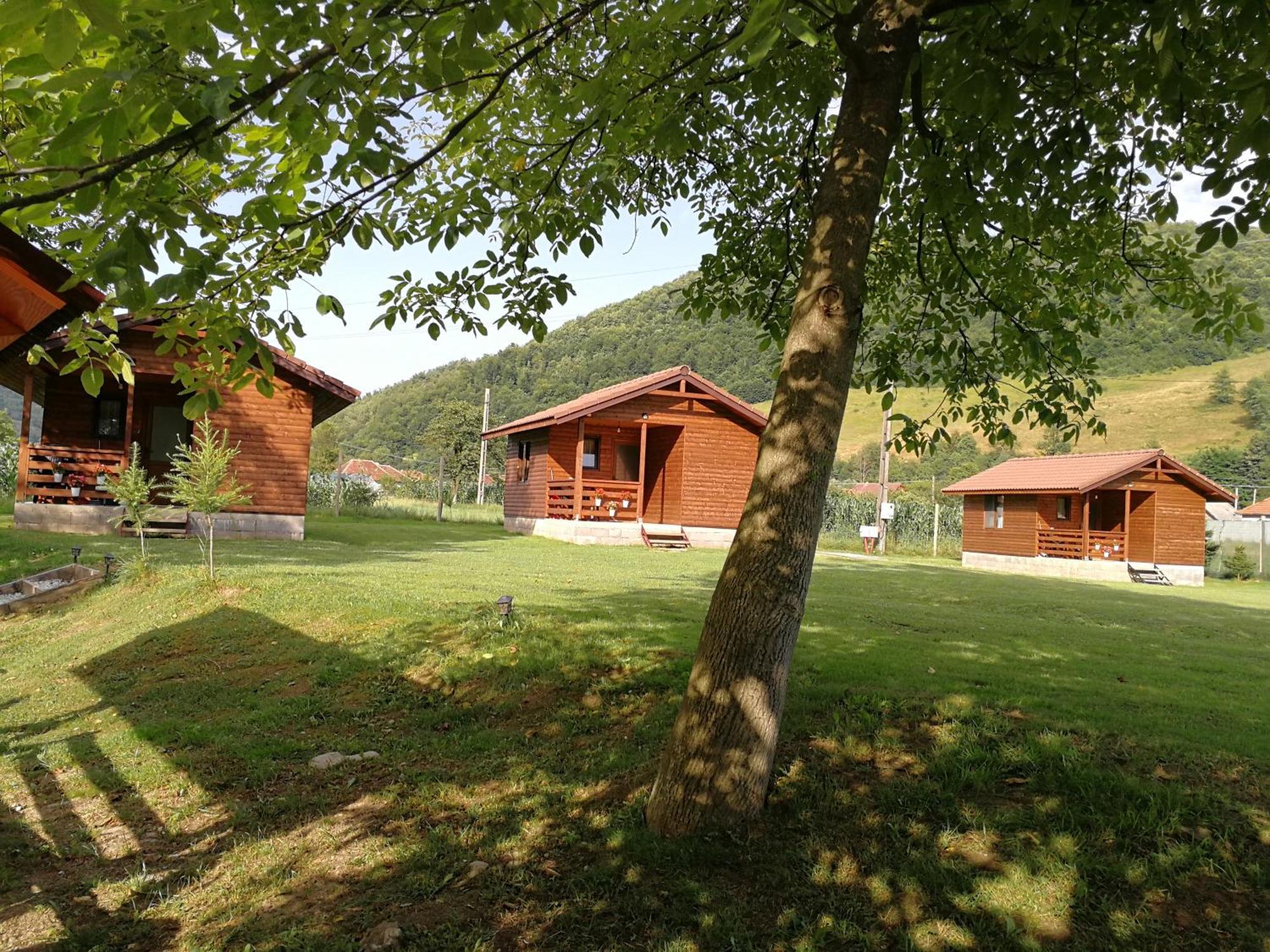 Casute Zavoi Bulz Villa Exterior photo